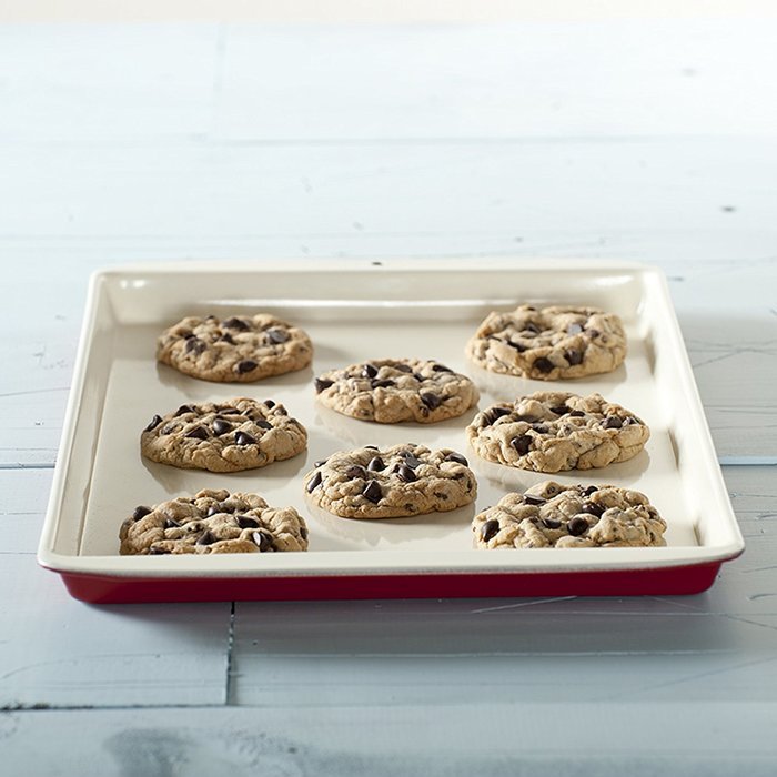 Nordic Ware 42228 Performance Bakeware 11 by 16 by 1-Inch Cookie/Jelly Roll Pan, Large N3