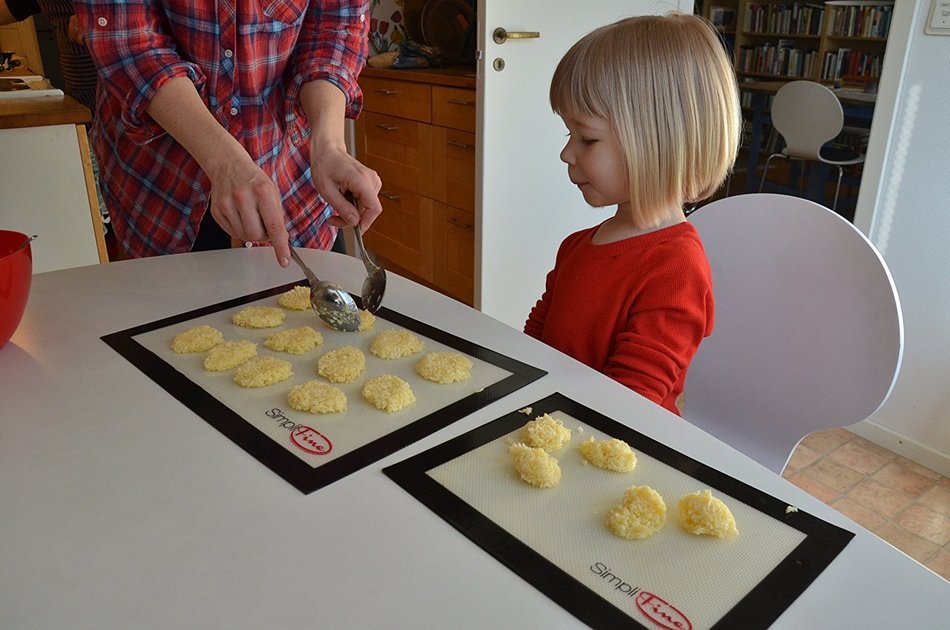 SimpliFine Silicone Baking Mat Set, 3 Different Silicone Baking Mats for Half, Quarter and Small Oven Sheet Sizes... N2