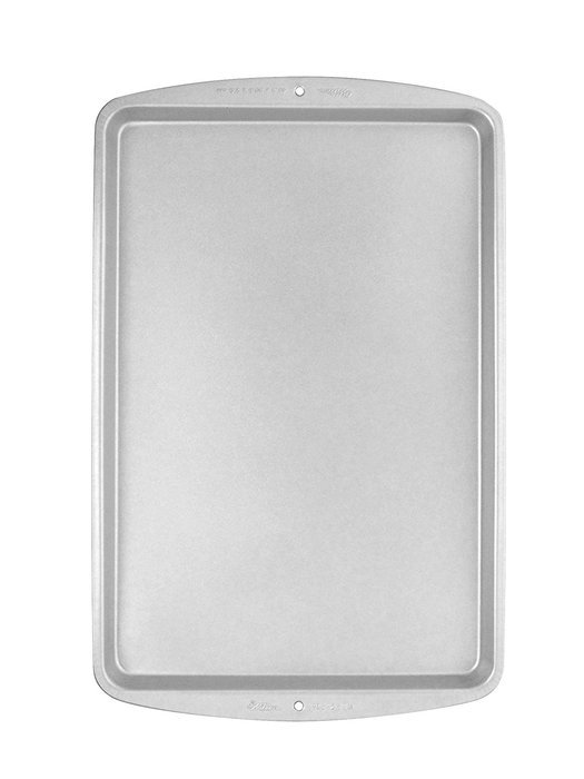 Wilton Recipe Right Jelly Roll Air Pan, 15 1/4 x 10 1/4 Inches. N3