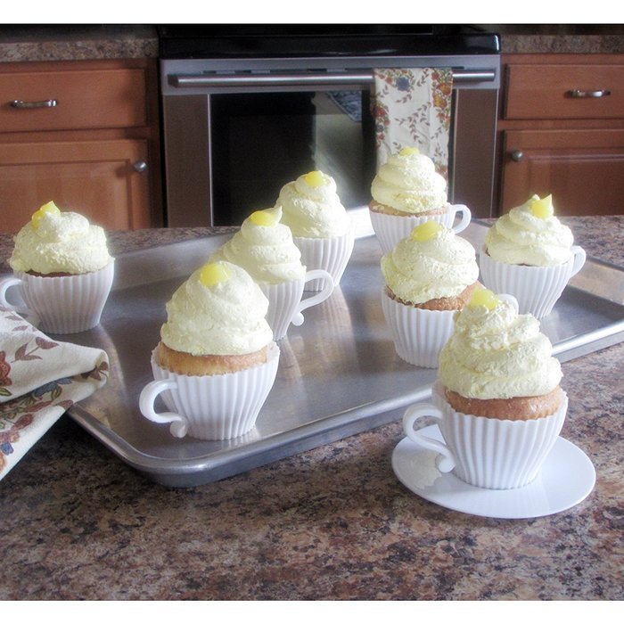 Evelots 8 Silicone Piece Afternoon Tea Cupcakes Set, Baking Supplies, White N3