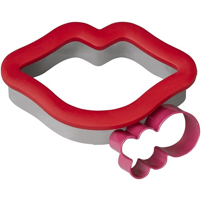 Wilton 2 Piece Cushioned Grip Lips with "XO" Cookie Cutter Set, Multicolor N2