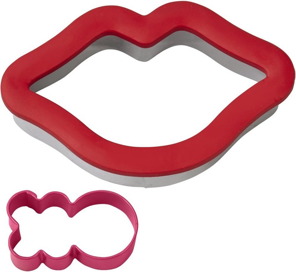 Wilton 2 Piece Cushioned Grip Lips with "XO" Cookie Cutter Set, Multicolor N5
