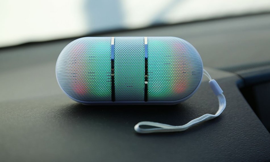 Kocaso Portable LED Rainbow Bluetooth Wireless Speaker With Hands Free Calling (Blue) N11