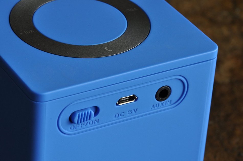 Auvio Portable Bluetooth 1.5 Watt Speaker-Blue N3