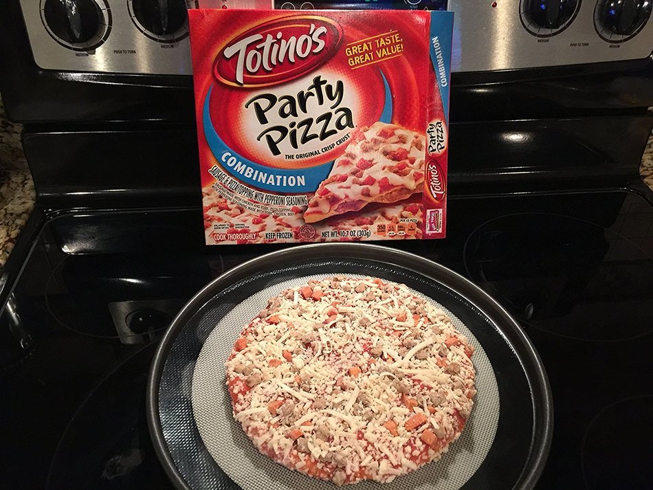 Round 12 Inch Non-Stick Silicone Baking Mat for Pizza Pans Made by Mrs. V's Kitchen N2