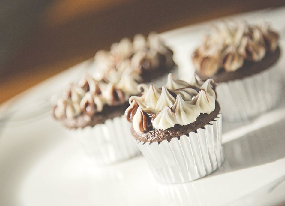 Fox Run Silver Foil Mini Baking Cups, 48 Cups
