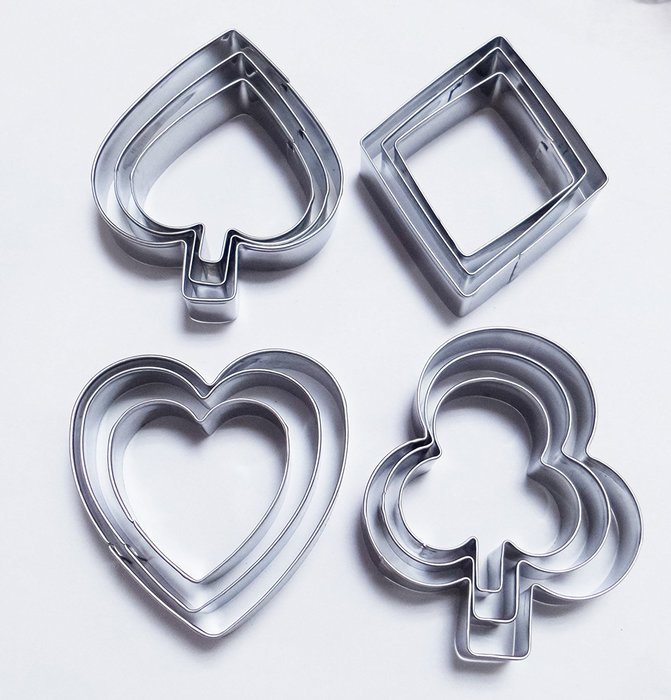 Yunko Poker "Playing Bridge" Stainless Steel Cookie Cutter Fondant Cutter 12pcs / Set , Diamond Heart