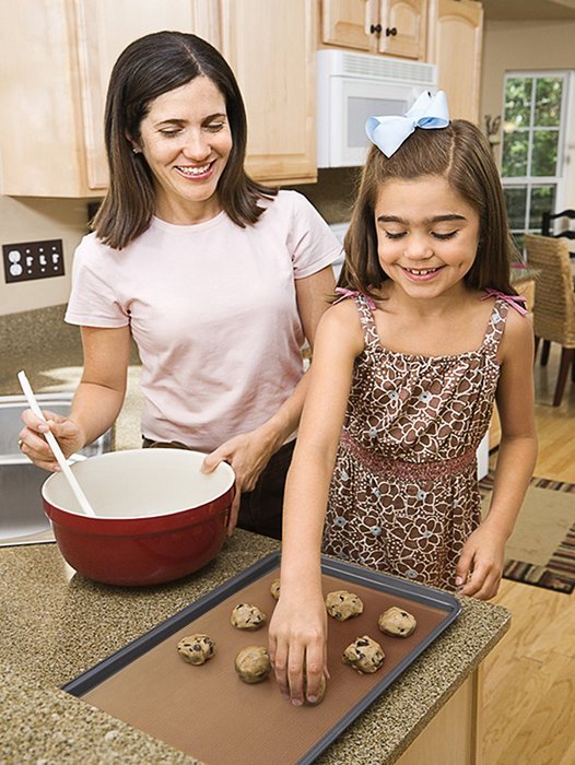 (Set of 4) Premium Non-Stick Baking Mats and Cookie Sheets - Black (15.75 x 13) N10