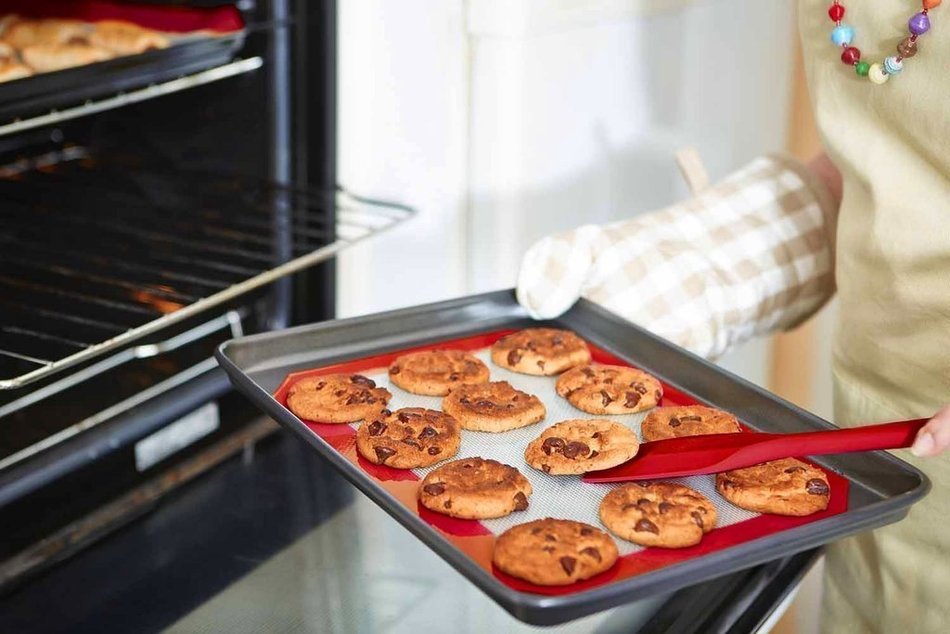 Risidor Silicone Baking Mat - 1 Half Sheet (Thick & Large 11 5/8" x 16 1/2") - Non-Stick Durable Reusable Heat... N5