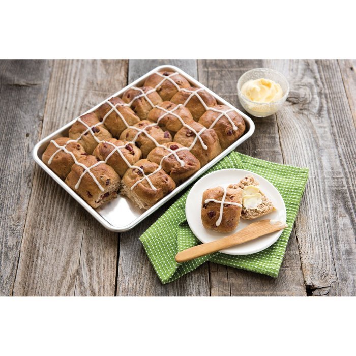 Nordic Ware Natural Aluminum Commercial Large Classic Cookie Sheet N13