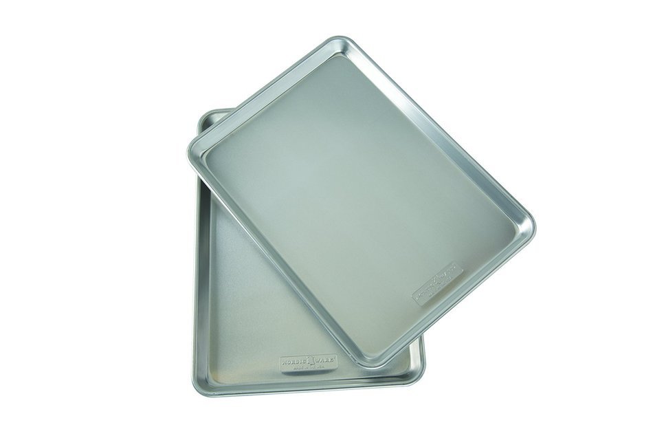 Nordic Ware Natural Aluminum Commercial Large Classic Cookie Sheet N17