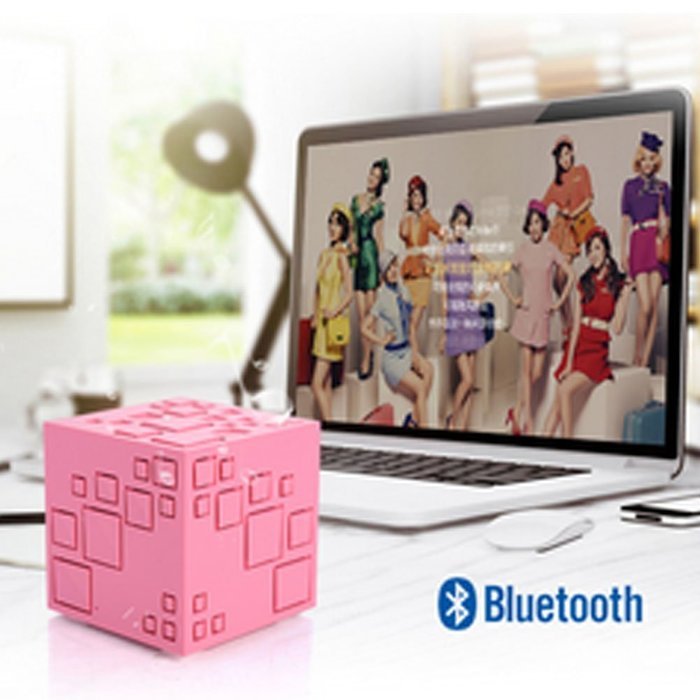 Aolyty Creative Mini Portable Magic Cube LED Light Deep Bass Wireless Bluetooth 4.0 Speaker Stereo Box with Build... N15