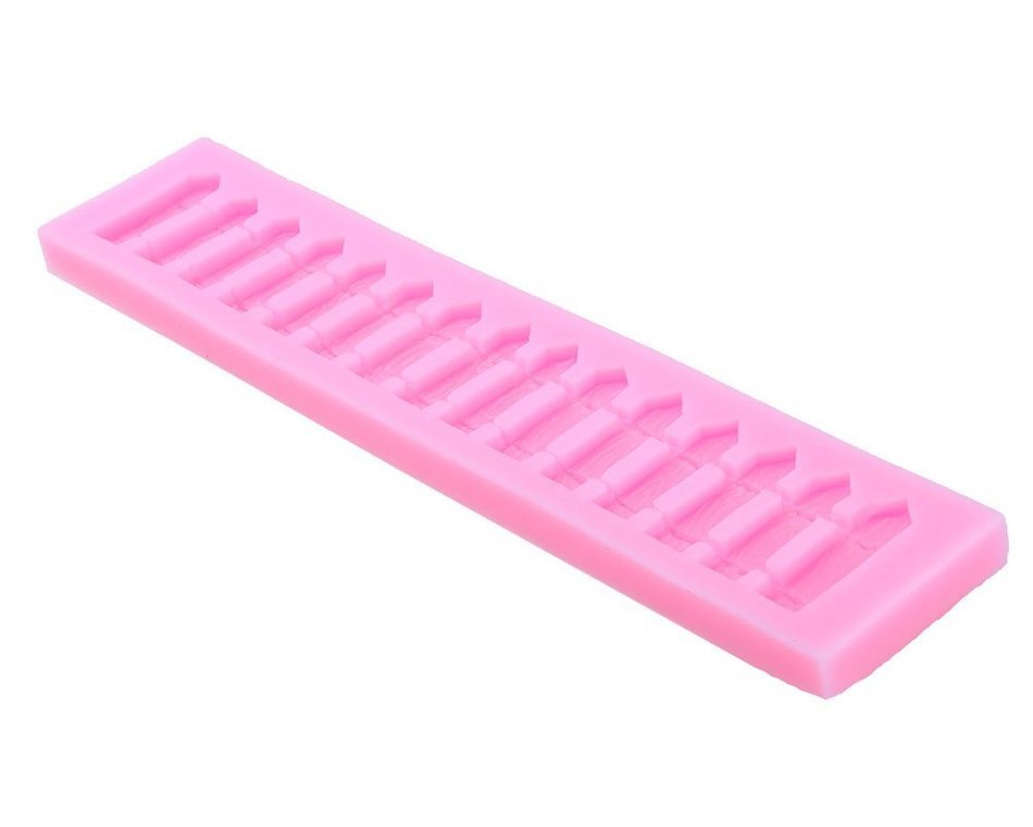 niceeshop(TM) 2 Cavity Flower Silicone Cookie Buiscuit Baking Molds Fondant Cake Decoration Tool ,Random Color N21