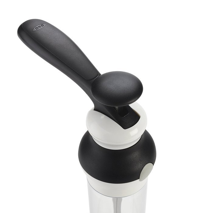 OXO Good Grips Cookie Press with Stainless Steel Disks and Storage Case N3