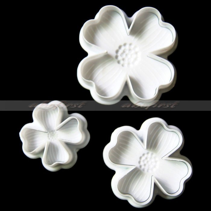 Generic 3Pcs/Set 4 Petals Heart Shape Flower Cutter Fondant Cake Sugarcraft Decorating Plunger Tools (White)