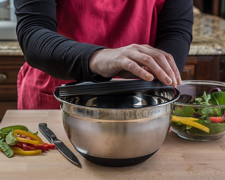 Top Rated Bellemain Stainless Steel Non-Slip Mixing Bowls with Lids, 4 Piece Set Includes 1 Qt., 1.5 Qt., 3 Qt... N8
