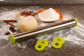Goeet Stainless Steel Rolling Pin - Professional Baking - 3 Adjustable Discs / 3 Precise Thicknesses - French... N8