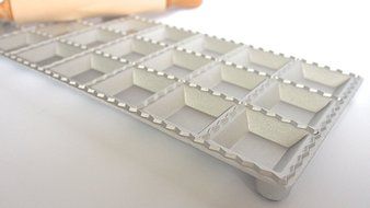 Eppicotispai 24-Hole Aluminum Square Ravioli Maker with Rolling Pin N2