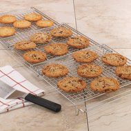 Betty Crocker Expandable Cooling Rack