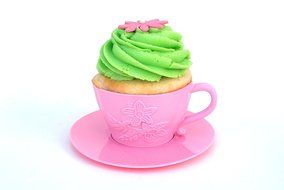 6 Pink Reusable Silicone Decorative Cupcake Liners for Baking Cupcakes, Muffins, Dessert Cups For Frozen Treats... N2