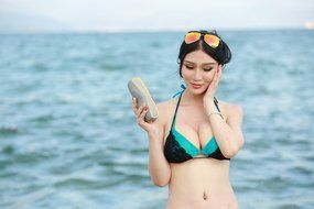 Waterproof IPX7 Wireless Bluetooth 4.1 Outdoor Speaker, Marine and Waterproof Bluetooth Speaker for iPhone, Android... N26