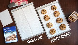 Reynolds Cookie Baking Sheets Non-Stick Parchment Paper (22 Sheets) N2