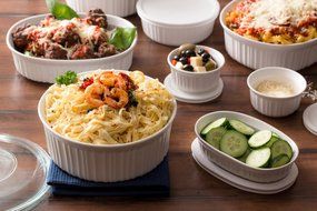 CorningWare French White Pop-Ins 8-Piece Round Bake and Serve Set N4