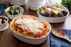 CorningWare French White Pop-Ins 8-Piece Round Bake and Serve Set N5