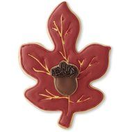 Wilton 2-Piece Acorn &amp; Leaf Cookie Cutter Set N3