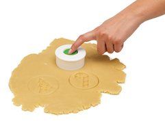 Chef'n Christmas Cookie Stamp and Cutter Set (Holiday Shapes) N5