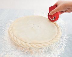 Talisman Designs Pastry Wheel Decorator, Beautiful Pie Crust, Easy to Use, Easy to Clean