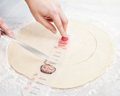 Talisman Designs Pastry Wheel Decorator, Beautiful Pie Crust, Easy to Use, Easy to Clean N7