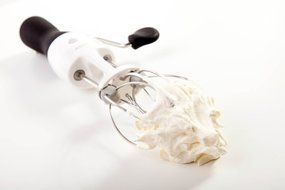 OXO Good Grips Egg Beater N6