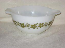 Vintage 1970&#039;s &quot; Spring Blossom &quot; 1 1/2 Pint Cinderella Mixing Nesting Batter Bowl #441