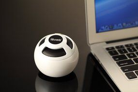 IBomb Thunder Ball EX800WH IBomb Thunder Ball Bluetooth Speaker, White N2