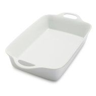 Sur La Table Rectangular Porcelain Baker UN30-203 , 6 qt.