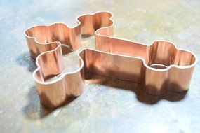 St. Nicholas&#039;s Cross Copper Cookie Cutter N3