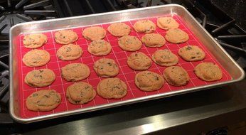 Silicone Baking Mat with a 1 inch grid layout - non-stick, fits half sheet pans, 16.5&rdquo; x 11&rdquo; - Red N2