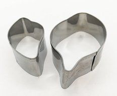 KOOTIPS 2 Pcs/Set of Hibiscus Flower Cutter Decor Fondant Cake Cutters for Stainless Steel (Hibiscus) N8