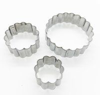 KOOTIPS 2 Pcs/Set of Hibiscus Flower Cutter Decor Fondant Cake Cutters for Stainless Steel (Hibiscus) N11