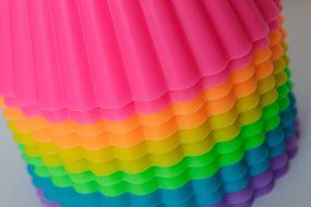 Pantry Elements Silicone Cupcake Liners / Baking Cups - 12 Vibrant Muffin Molds in Storage Jar N18