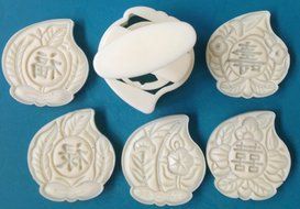 Giftshop12 Peach Shaped Moononcake Cake Cookie Cutter Mold Large