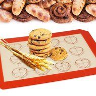 Yilove Premium Non-Stick Silicone Macaron Baking Mat,1/4 Sheet Size,11.6 x 8.3 inches N2