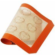 Yilove Premium Non-Stick Silicone Macaron Baking Mat,1/4 Sheet Size,11.6 x 8.3 inches N6