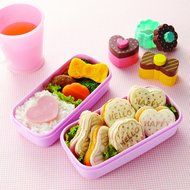 Torune Bento Sweet and Heart Sandwich Cutter Mold, Multicolor N3