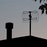 8 Element Bowtie Indoor/Outdoor HDTV Antenna - 70 Mile Range N6