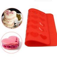 Bakeware Heart Macaron Baking Mold Silicone Mat Pastry Sheet Muffin Tray