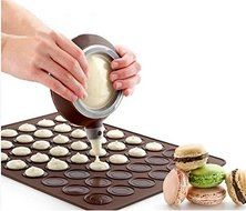 1 Set Silicone Pastry Macaron Baking Mould Sheet Mat +Decorating Pen +3 Nozzles * FREE SHIPPING *