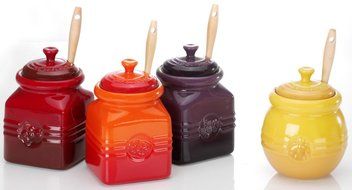 Le Creuset Stoneware 15-Ounce Honey Pot, Dijon