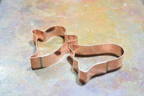 Pair of Little Halloween Ghosts Copper Cookie Cutters N4